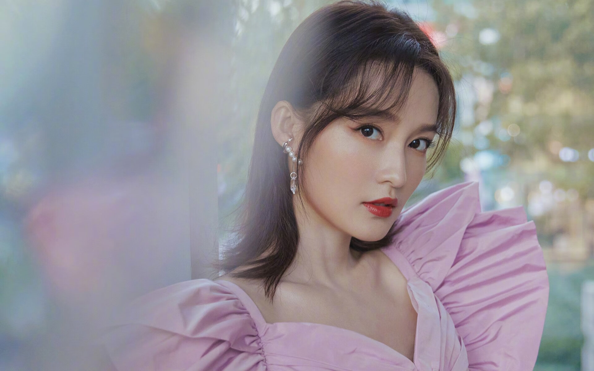 爱游戏体育APP下载-“英超豪门碰撞，争冠形势日趋激烈”，英超8大豪门