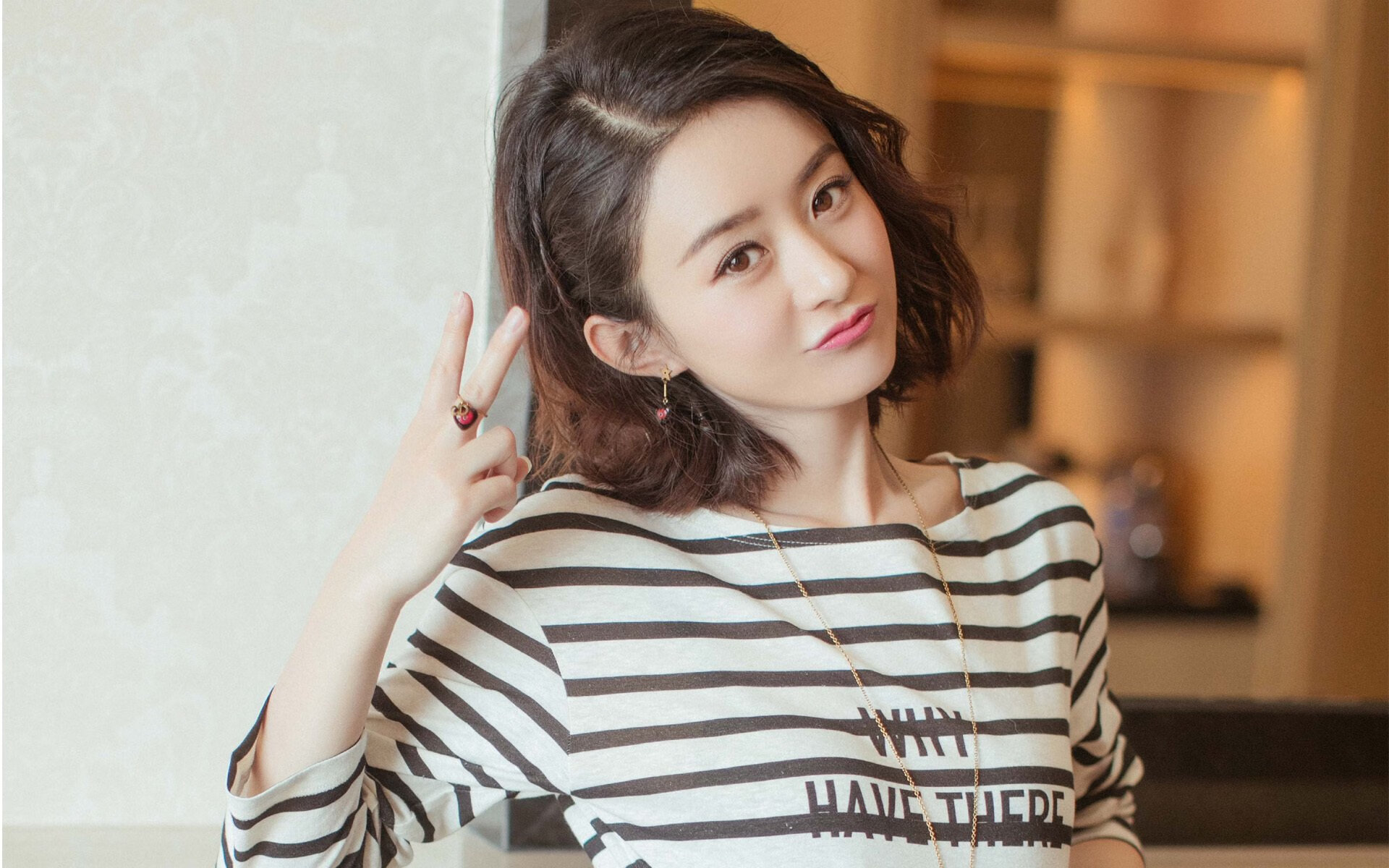 广场舞推动地方经济发展,促进广场舞健康发展这一主题拟写一份提案