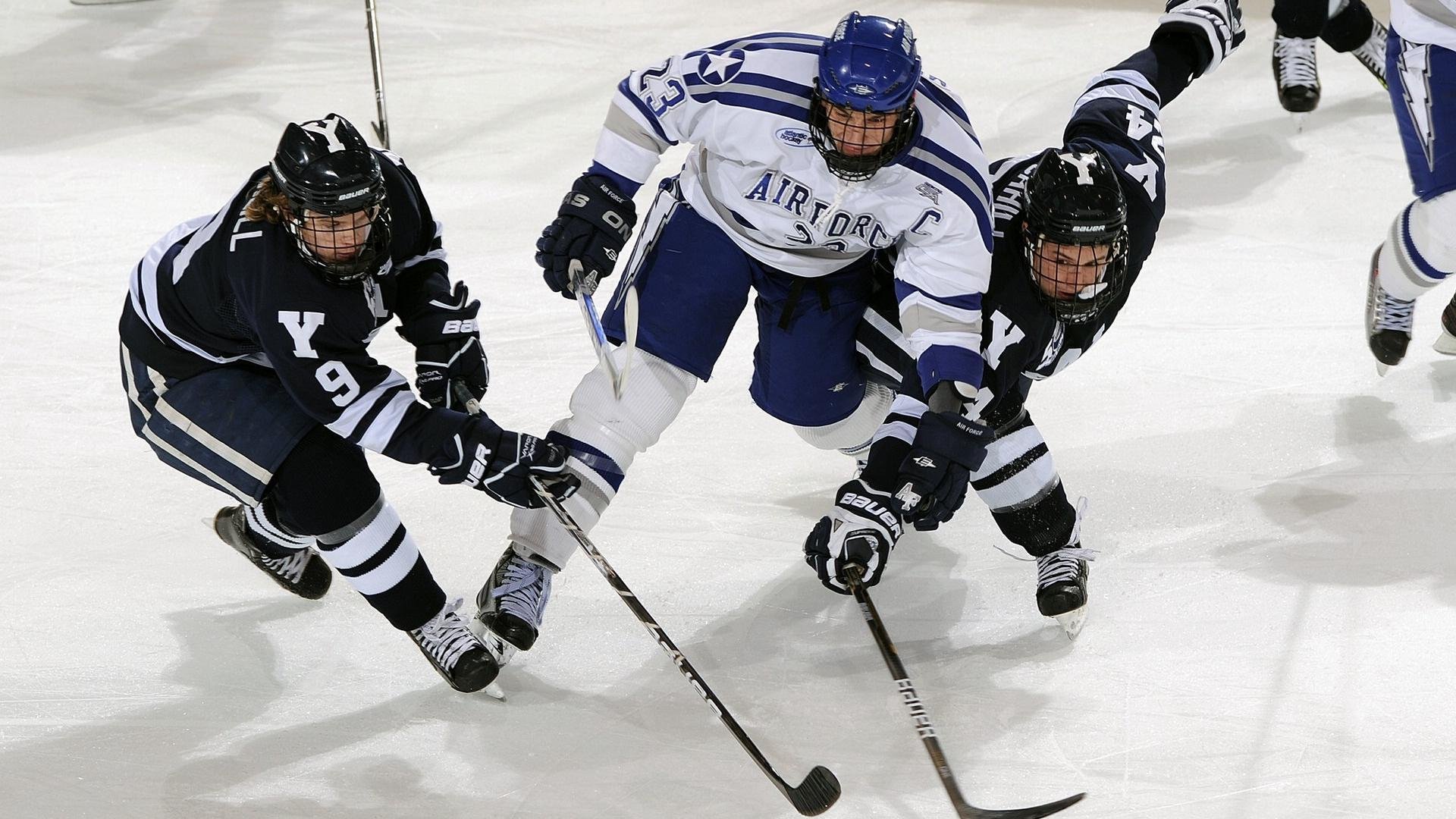 爱游戏平台-篮球运动员职业生涯规划指导体系建设，当篮球运动员的职业规划书