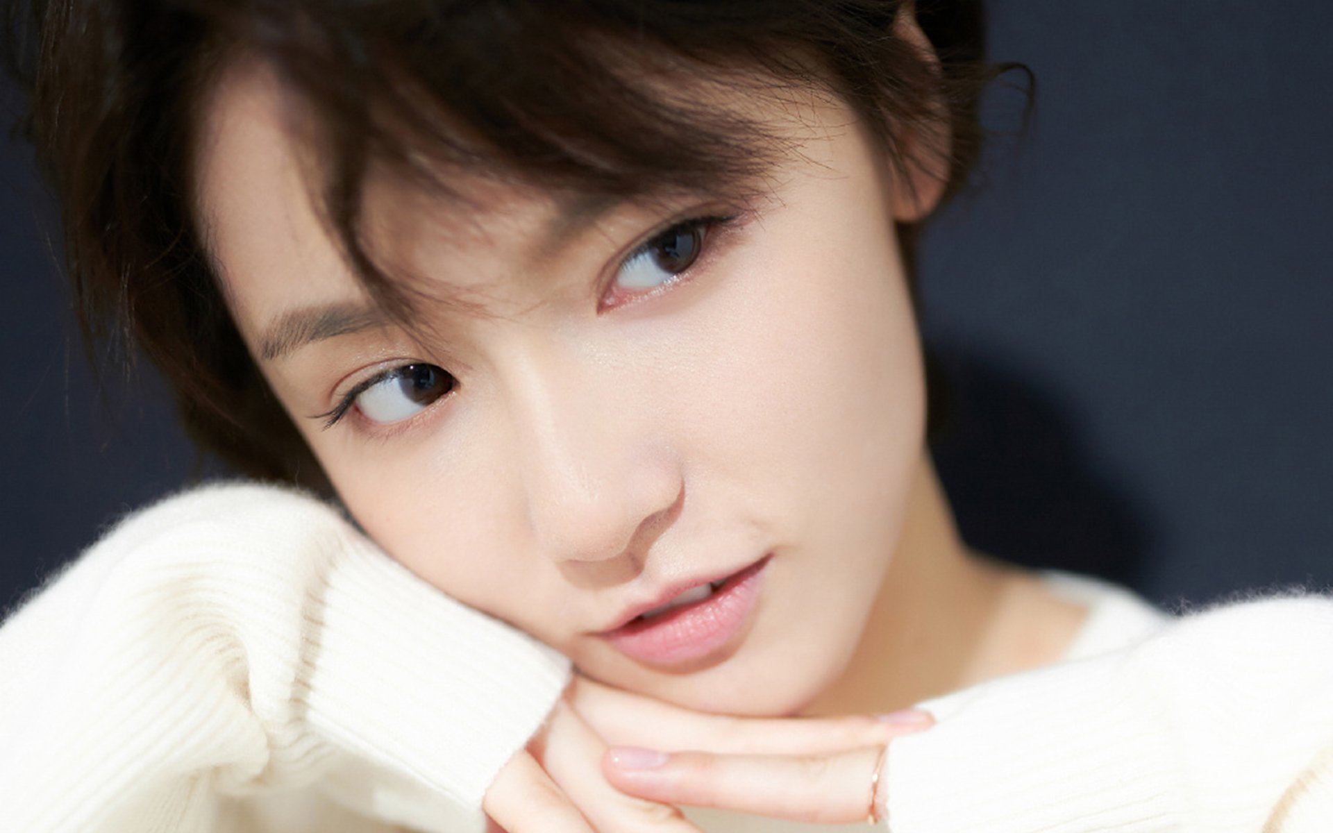 AYX GAME-波兰主场惨败瑞典，欧锦赛强出线前景堪忧，波兰欧预赛阵容